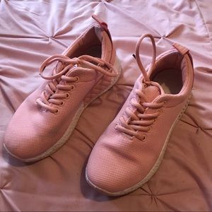 Pink fashion sneakers